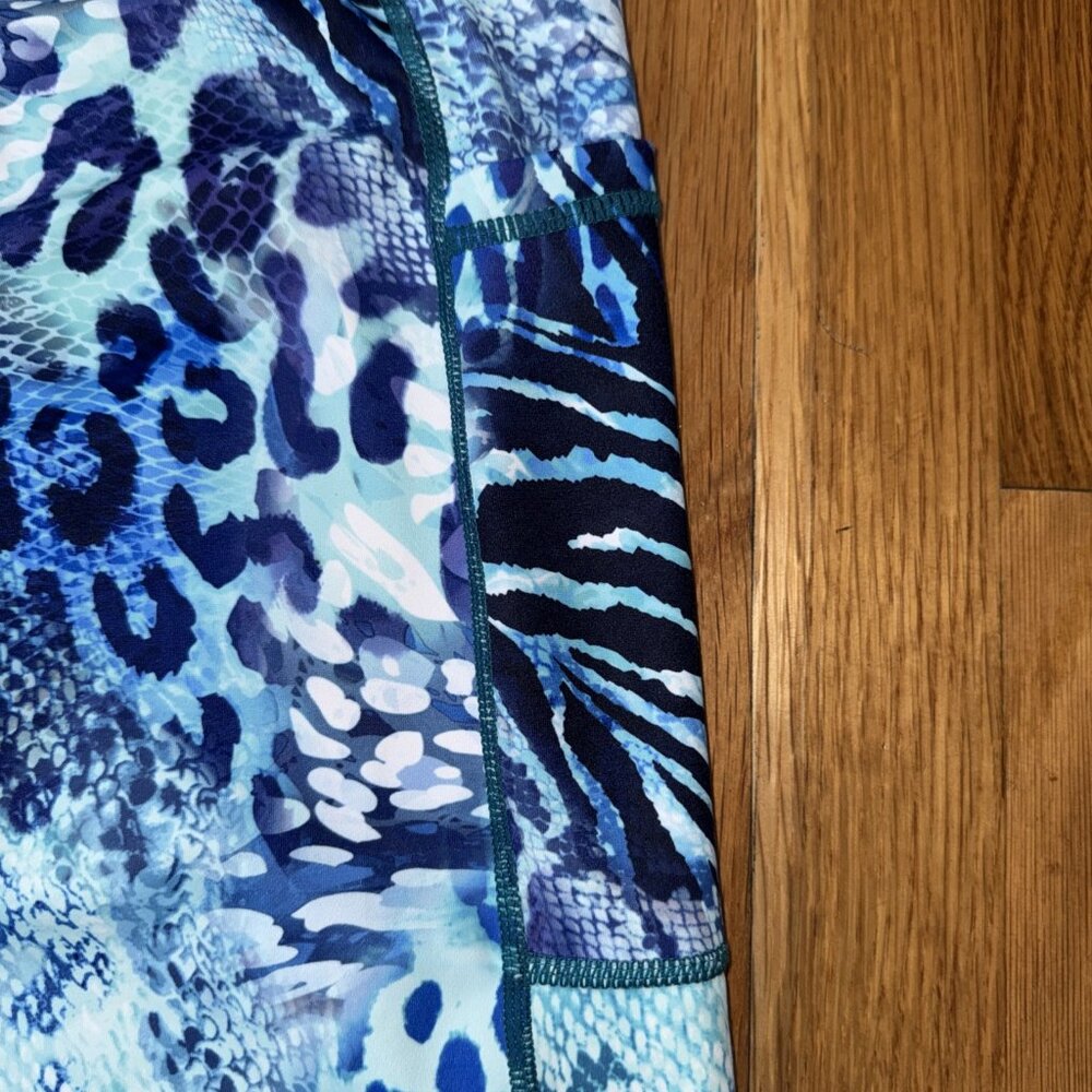 Constantly Varied Gear CVG Leggings Women's Wild Thing Print Size Small - Picture 4 of 7